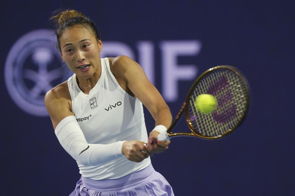 难缠，凯尔特人队杰伦·布朗坦诚面对挑战：膝盖问题挥之不去.